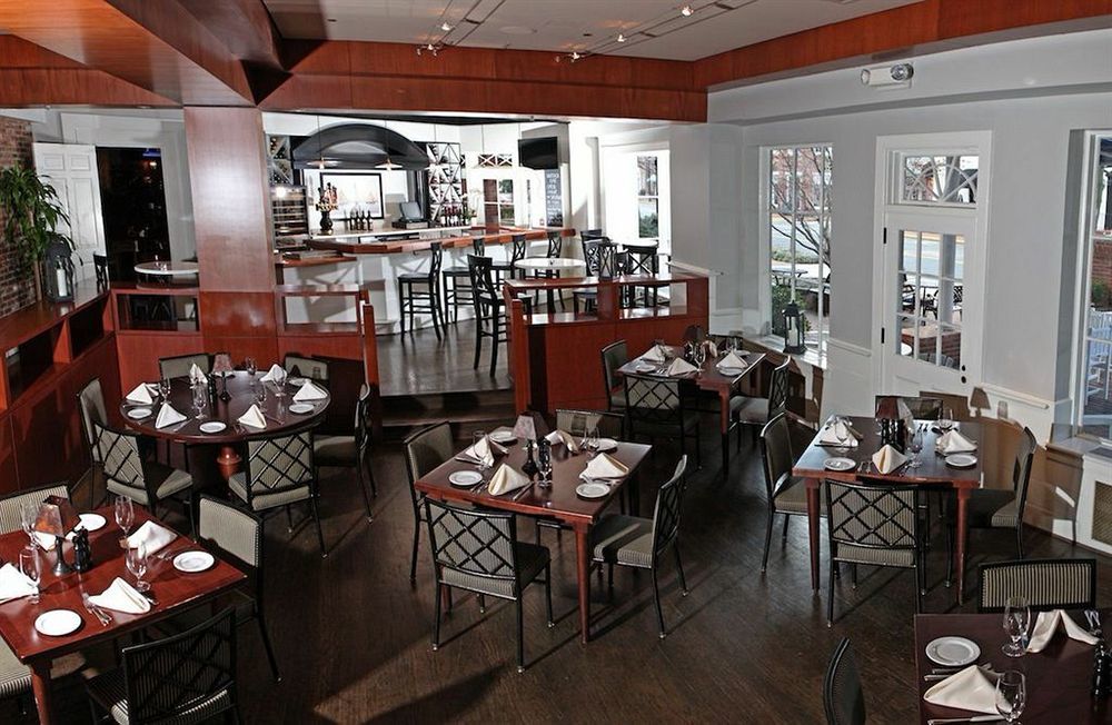 The Tidewater Inn Easton Exterior photo